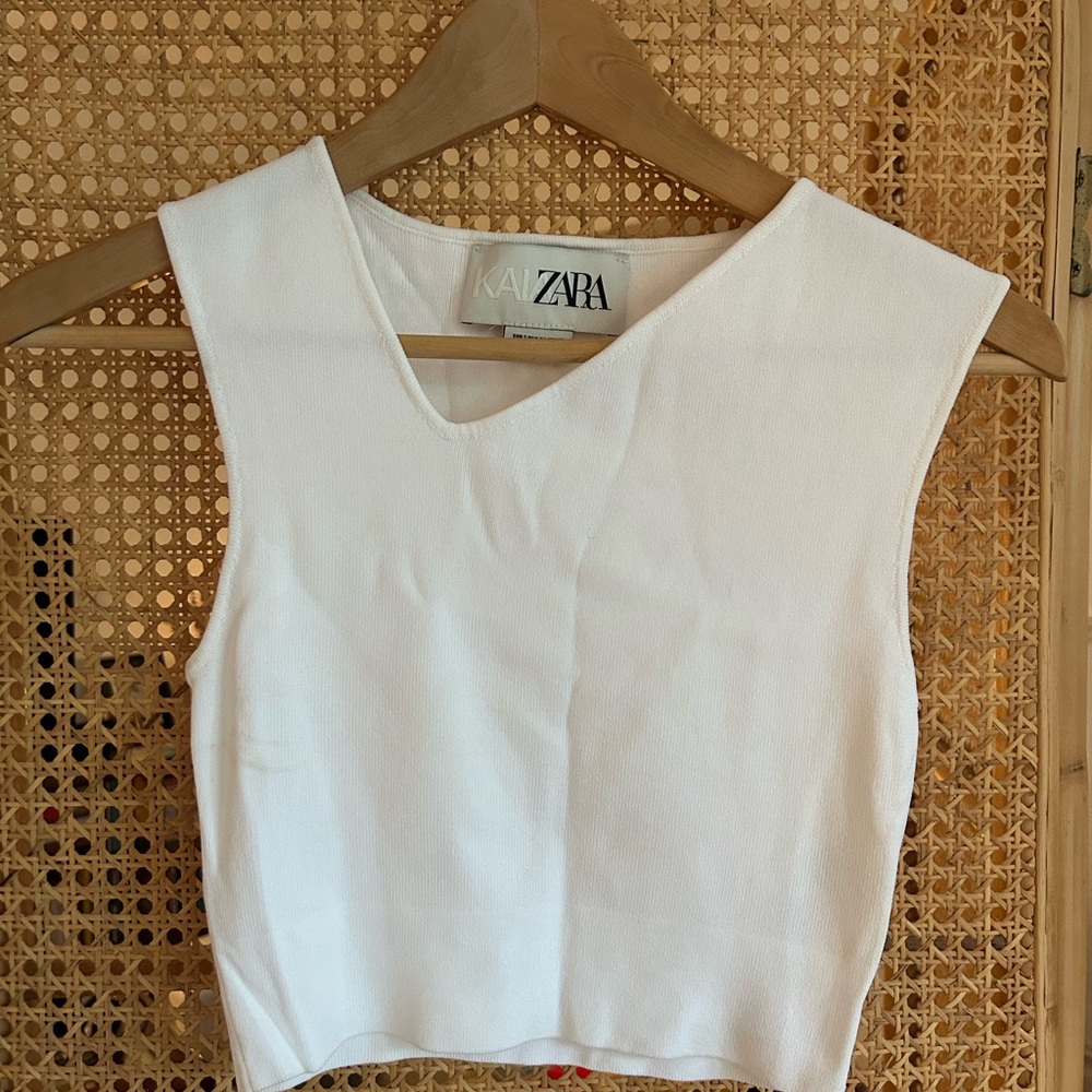 Zara White Fitted Crop Tank Top
